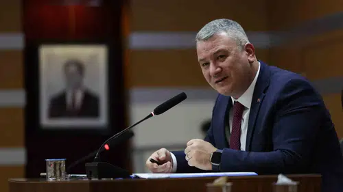 Serdivan Belediye Başkanı vatandaşa randevu kapısını açtı