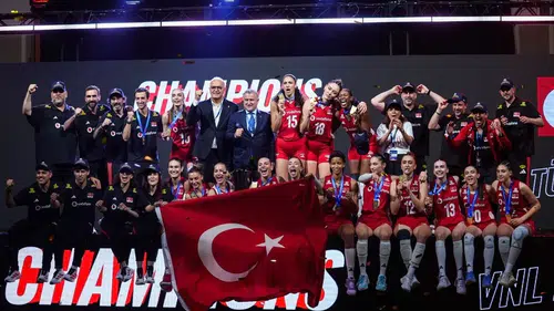 Filenin Sultanları dünya voleybolunda ikinci kez zirveye yerleşti