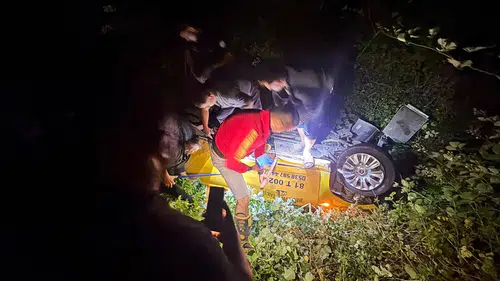 Düzce Yığılca'da gece vakti uçuruma yuvarlanan taksici ölümden döndü
