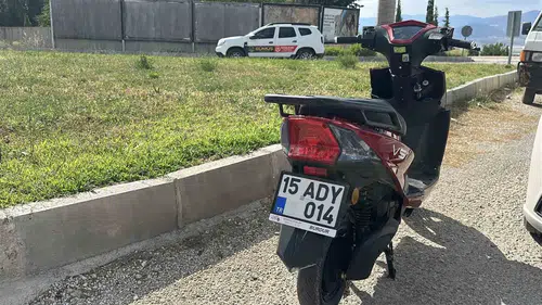 Burdur’da motosiklet kazası sürücüyü hastanelik etti