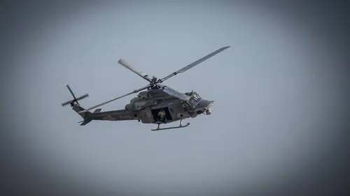 Çekya'da eğitim uçuşundaki askeri helikopter üsse çakıldı