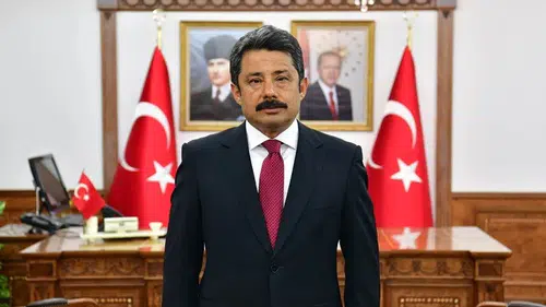 Kırşehir Valisi Demiryürek 15 Temmuz mesajı yayımladı