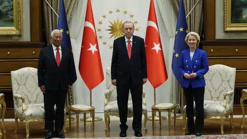 Erdoğan Avrupa Birliği liderleriyle masaya oturdu