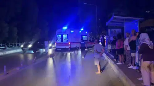 Söke'de otomobil ile motosiklet çarpıştı sürücü ağır yaralandı