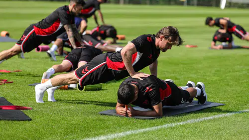 Samsunspor Hollanda kampında vites artırıyor