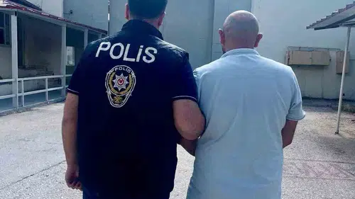 Bozüyük’te metruk bina operasyonu Aranan hükümlü yakalandı