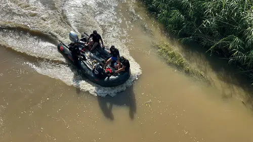15 yaşındaki Eda toprağa verildi Şahin ise hala aranıyor