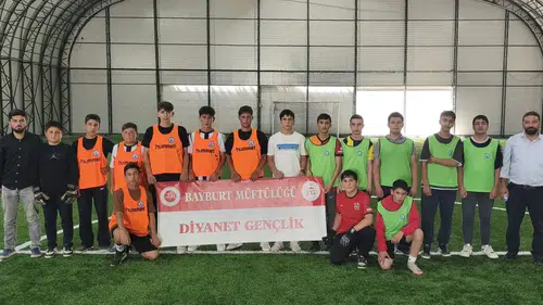 Bayburtlu öğrenciler sahada ter dökecek