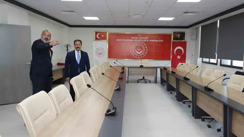 Hatay’da sosyal hizmet binaları kapılarını yeniden açtı