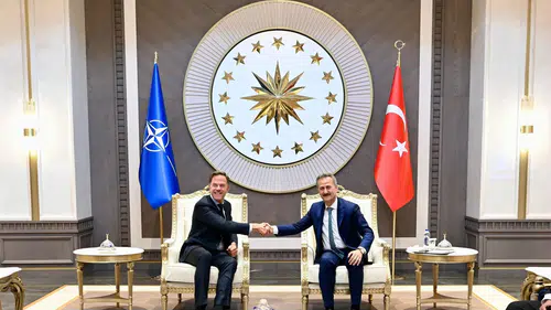 NATO patronu Ankara’da kritik zirve için masaya oturuyor