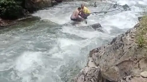 Uzungöl’de dereye düşen turist hayatını kaybetti