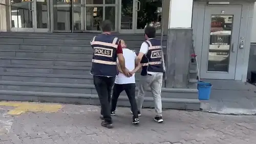 Kayseri’de yarım asırlık hapis cezası olan firari yakayı ele verdi