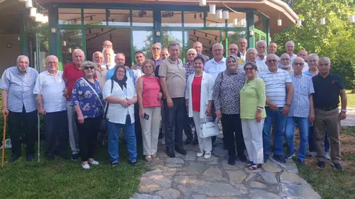 Bursa'nın eski mahalle muhtarları Osmangazi'de buluştu