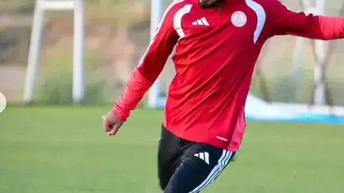 Ümraniyespor yeni sezon hazırlıklarını Erciyes zirvesinde yapıyor
