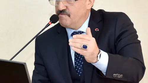 Yaz okulları Erzurum esnafının yüzünü güldürüyor