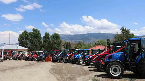 Erzurumlu çiftçiye 50 milyonluk modern tarım desteği