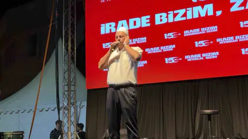 Bursa 15 Temmuz’u konser ve dualarla andı