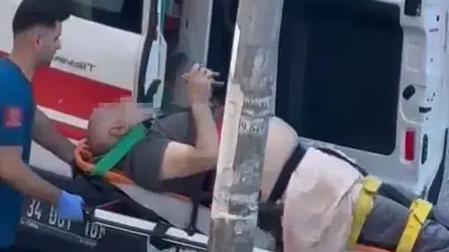 Esenyurt'ta gündüz vakti sokak ortasında silahlı saldırı