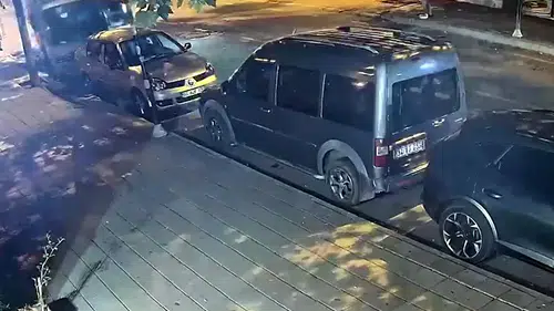 Çorlu'da gece yarısı kaza yapıp kaçtı