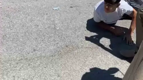 Patnos’ta bisikletli çocuklara çarpan sürücü kaçtı