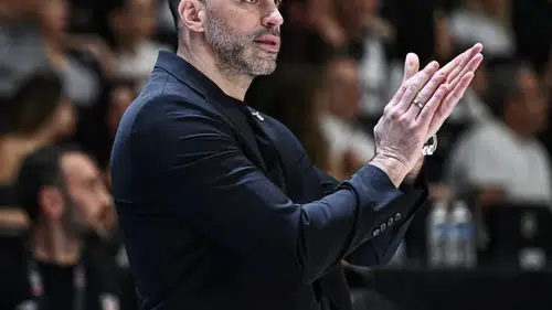 Beşiktaş basketbolda istikrarı seçti ve Alimpijevic ile devam ediyor