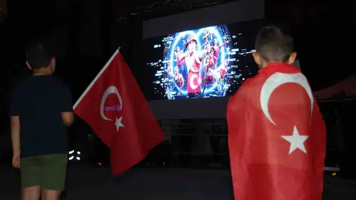Karaman 15 Temmuz'un yıl dönümünde meydanlara indi