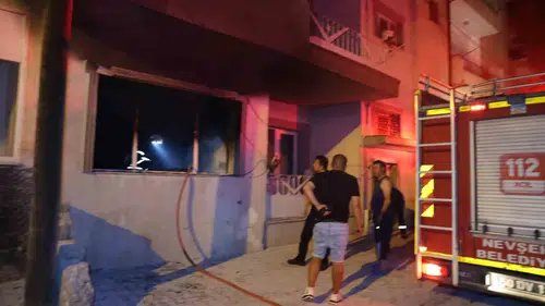 Nevşehirde kardeş dehşeti evi küle çevirdi