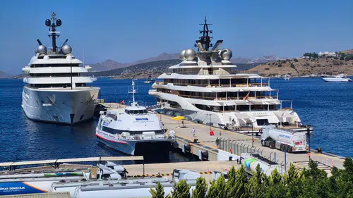 Bodrum limanında milyar dolarlık yakıt ikmali
