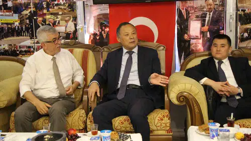 Türkiye ve Kırgızistan ticaret hedefini üç katına çıkarıyor