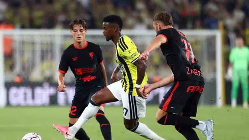 Fenerbahçe Şampiyonlar Ligi yolunda avantajı kaptı