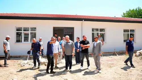 Gömeç Karaağaç’ta yeni sağlık merkezi ve pazar yeri hazırlığı