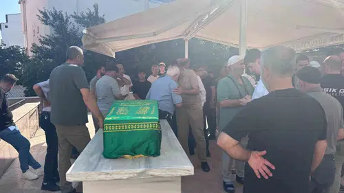 5 yaşındaki Kerem Ali Bursa’da son yolculuğuna uğurlandı