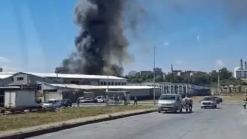 Arnavutköydeki fabrikada korkutan yangın paniği