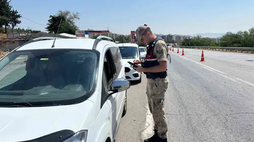 Gaziantep jandarmasından geniş kapsamlı huzur operasyonu