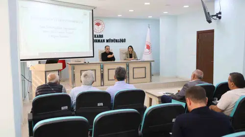 Karslı üreticilere daha sağlıklı süt üretimi için kritik eğitim