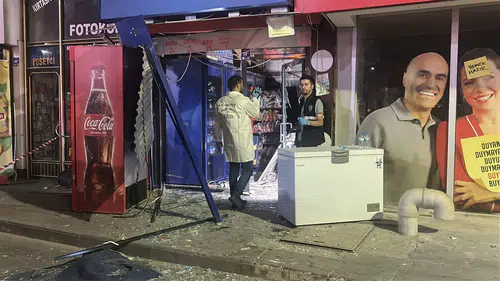 Sivas'ta gece yarısı patlayan klima korkuttu