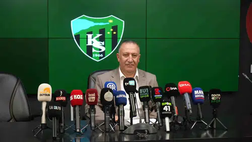 Kocaelispor’da üç isimle yollar ayrılıyor