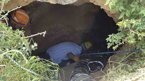 Çorum’da define ararken mağarada sıkışan kişiyi kurtarma operasyonu başladı