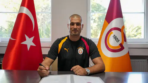 Eren Derdiyok Galatasaray altyapısında yeni görevine başladı