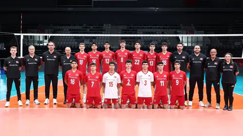 Genç voleybolcular Balkan yolcusu