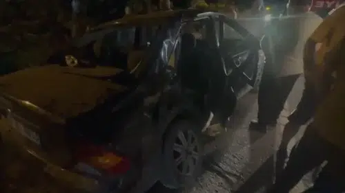 Kastamonu Cide yolunda gece yarısı otomobiller çarpıştı
