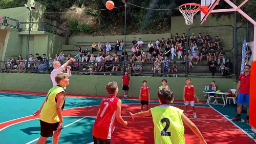 Gölcük sahilinde 351 sporcu pota altına girdi