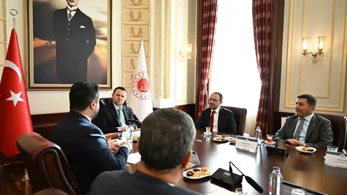 Nevşehir heyeti Ankara'da bakanlık mesaisine başladı