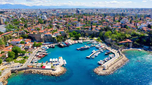 Antalya turizminde Rus turist hakimiyeti sürüyor