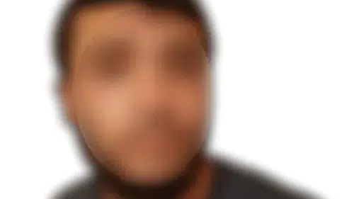 Fatih’te tarihi mezarlara saldıran kişi yakalandı