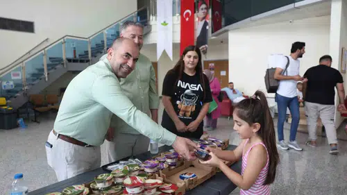 Osmangazi’de çocuklar yaz tatilini havuzda madalya ile taçlandırdı
