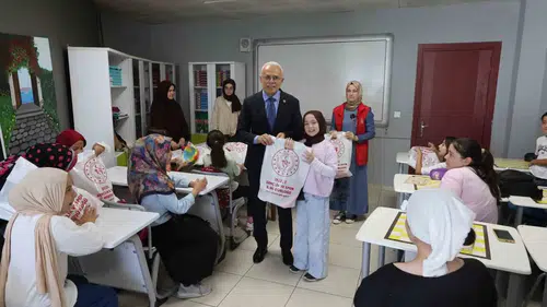 Düzce Gençlik Yaz Kulübü çocukları spora ve eğlenceye teşvik ediyor