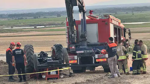 Edirne'de tarlada traktör kazası Bir çift hayatını kaybetti