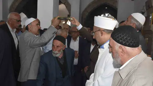 Bitlis'te iki aile arasındaki iki yıllık husumet törenle bitti