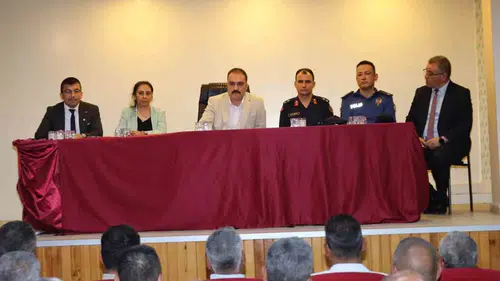 Karacasu’da muhtarların talepleri masaya yatırıldı
